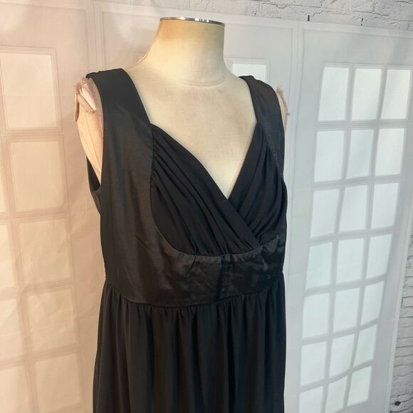Torrid Black Bubble Hem Cocktail Dress Size 0X - Picture 2 of 10